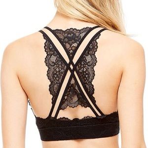Black Scallop Lace Bralette